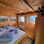 Almhuette Chrisanten Thaya Chalet *
