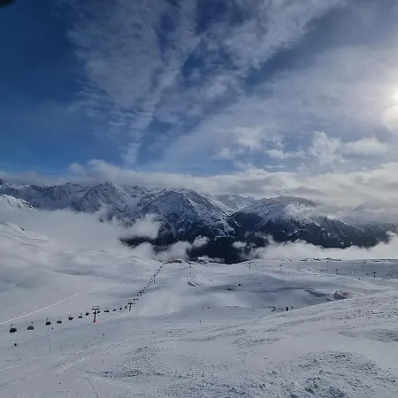 Almhuette Chrisanten Thaya Chalet Solden