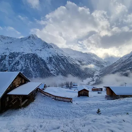 Almhütte Chrisanten Thaya