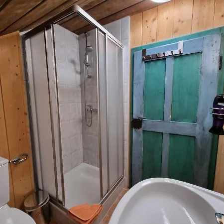 Chalet Almhütte Chrisanten Thaya