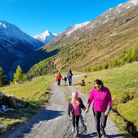 Domek alpejski Almhuette Chrisanten Thaya