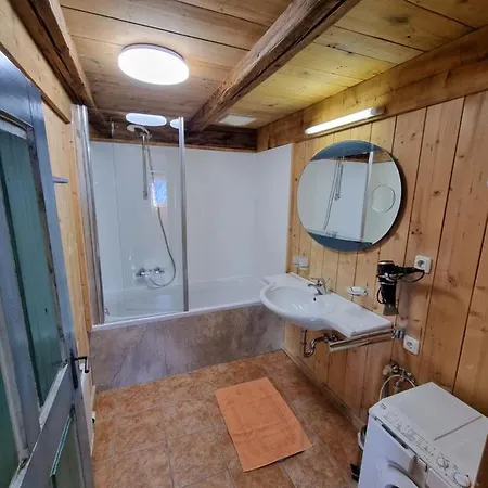 Almhuette Chrisanten Thaya Chalet
