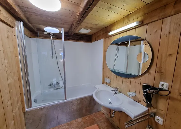 Almhuette Chrisanten Thaya * Solden