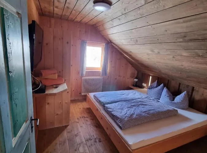 בקתה Almhuette Chrisanten Thaya *